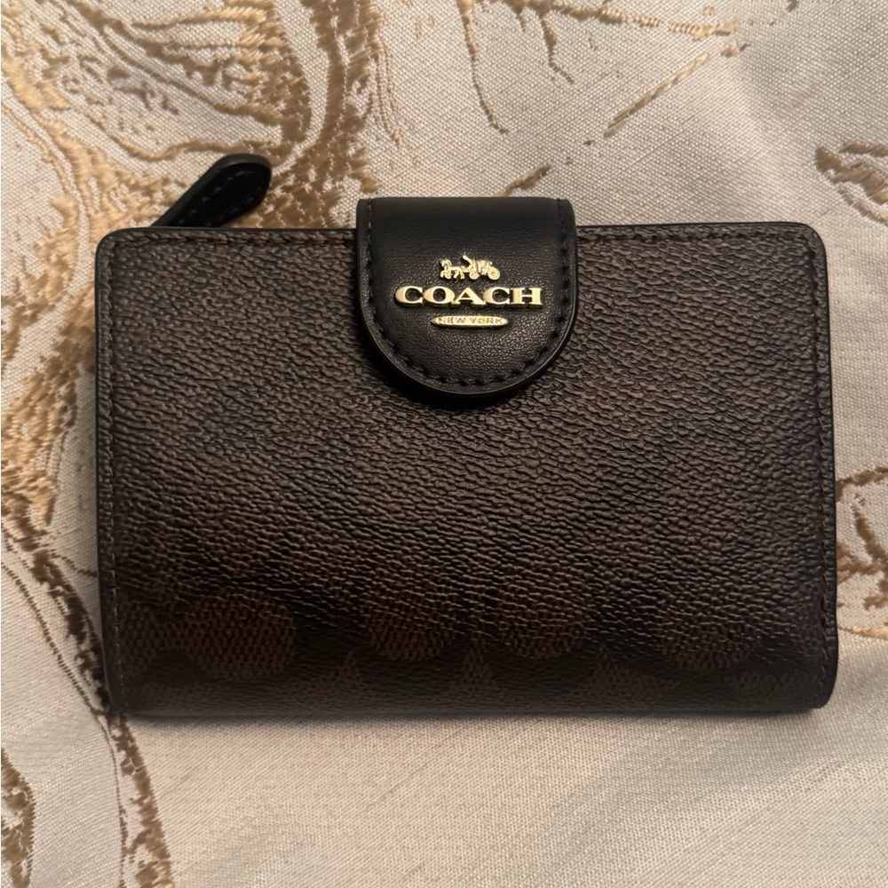 Coach Medium Corner Zip Wallet In Signature Canvas